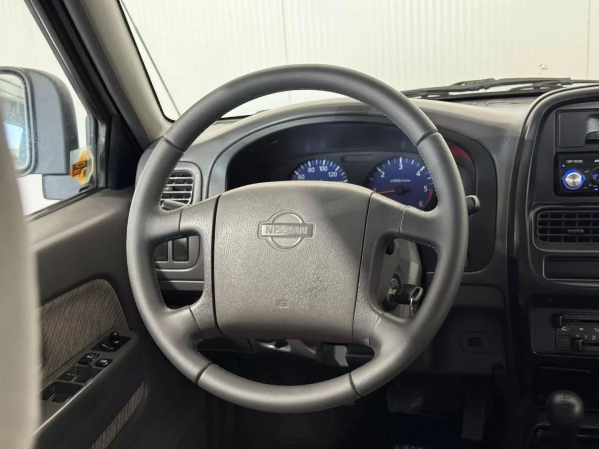 nissan-navara-2000-diesel-2494cc