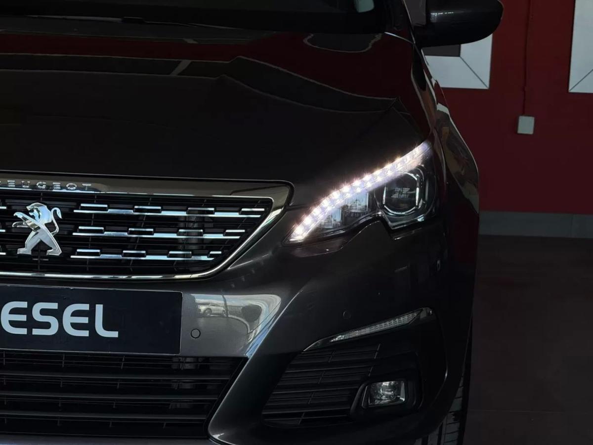 peugeot-308-sw-2018-diesel-1499cc
