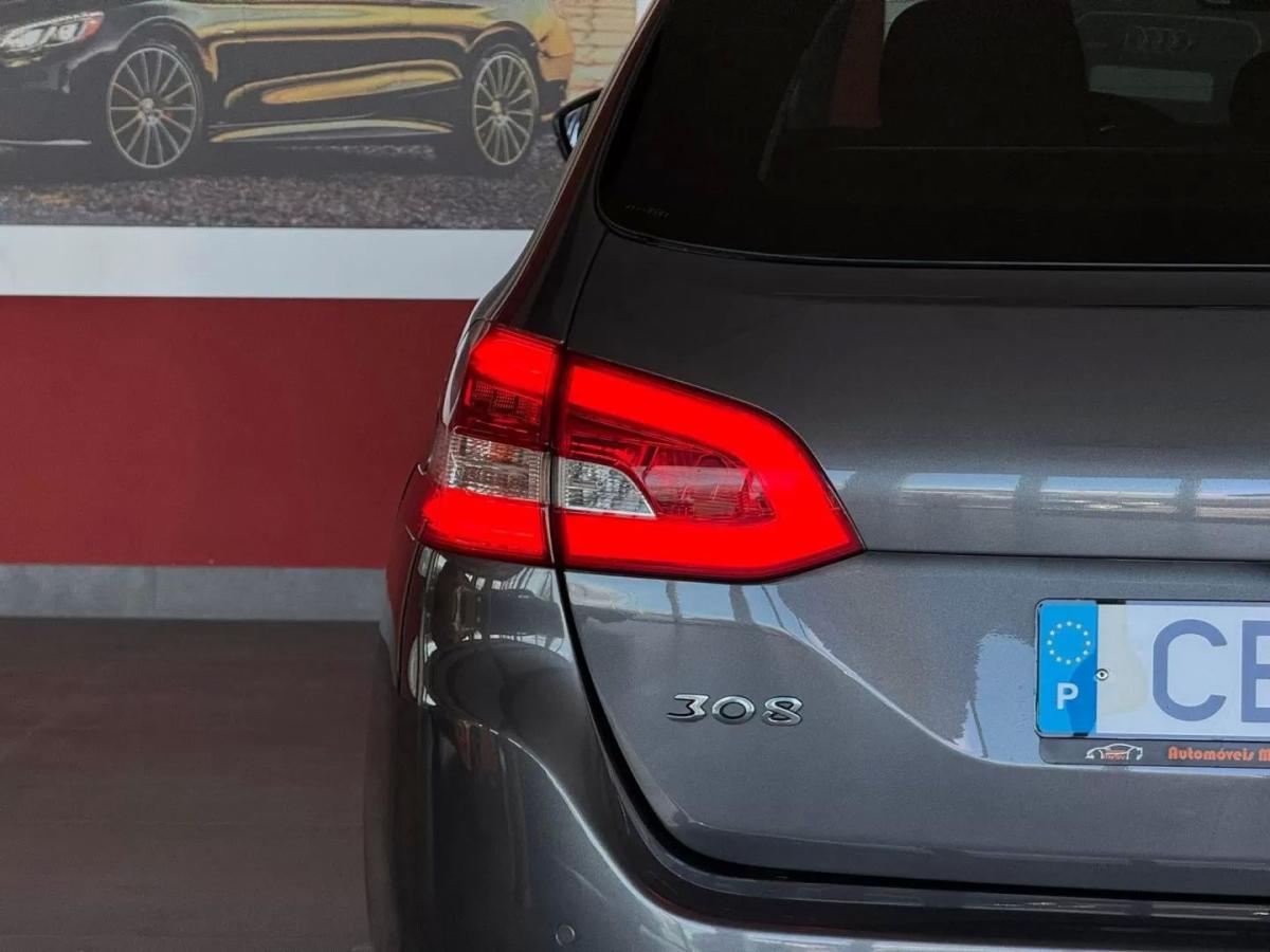 peugeot-308-sw-2018-diesel-1499cc