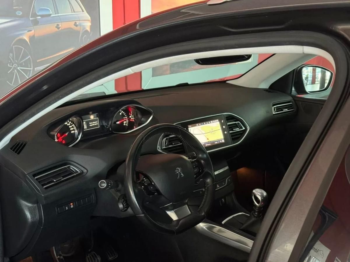 peugeot-308-sw-2018-diesel-1499cc