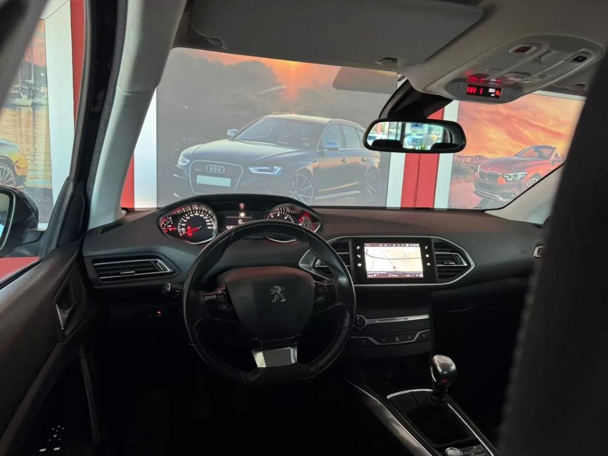 peugeot-308-sw-2018-diesel-1499cc