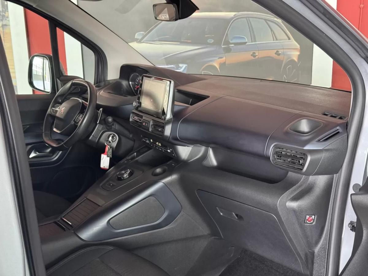 peugeot-rifter-2020-diesel-1499cc