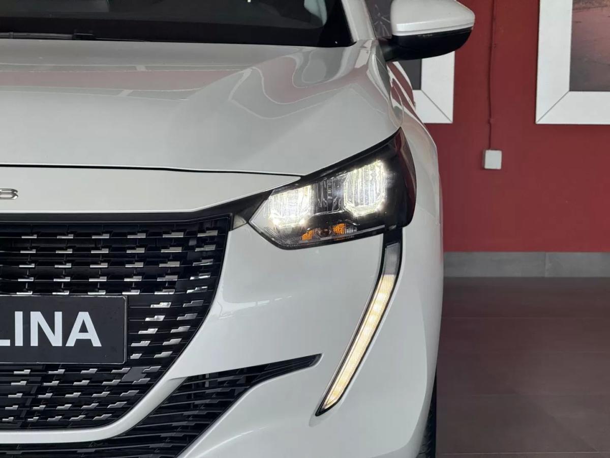 peugeot-208-2021-gasolina-1199cc