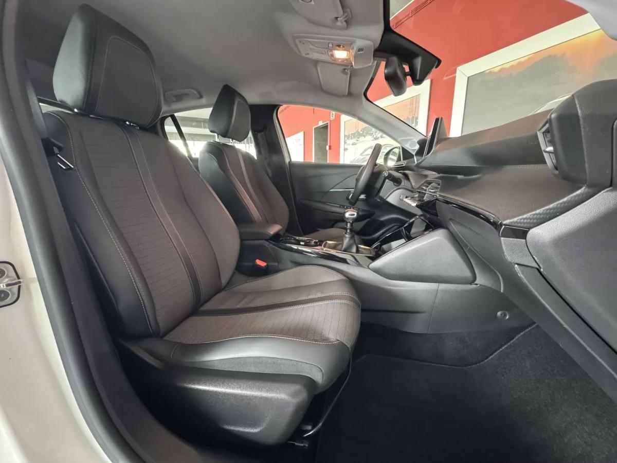 peugeot-208-2021-gasolina-1199cc