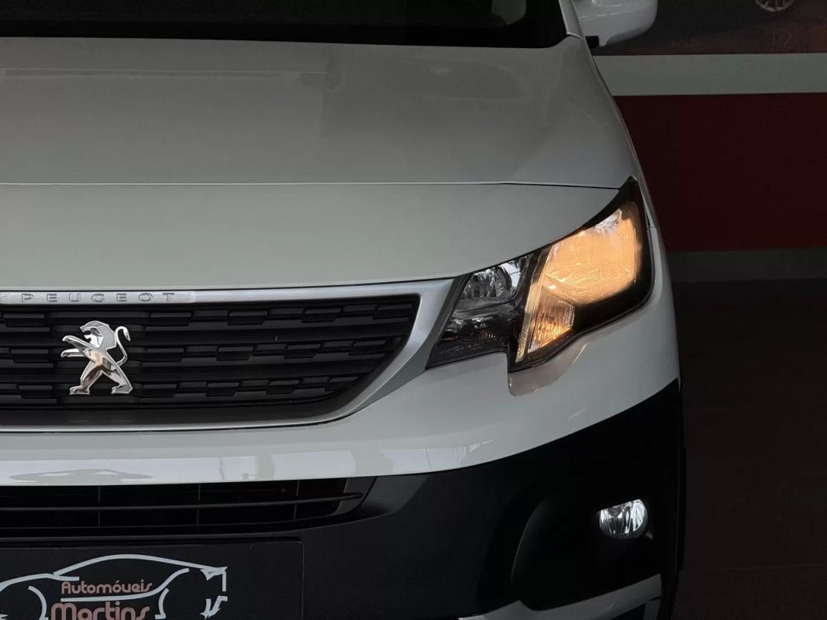 peugeot-rifter-2019-diesel-1499cc