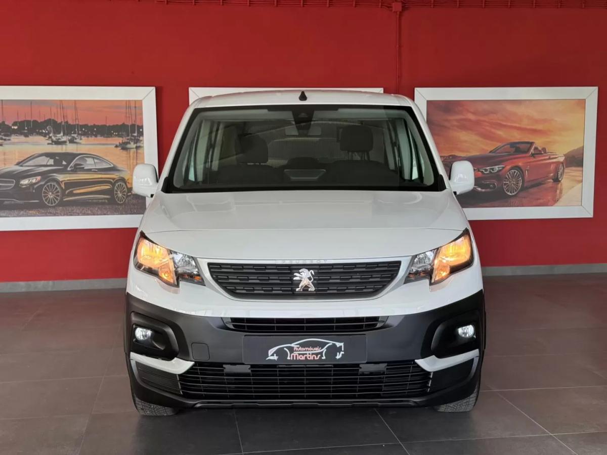 peugeot-rifter-2019-diesel-1499cc