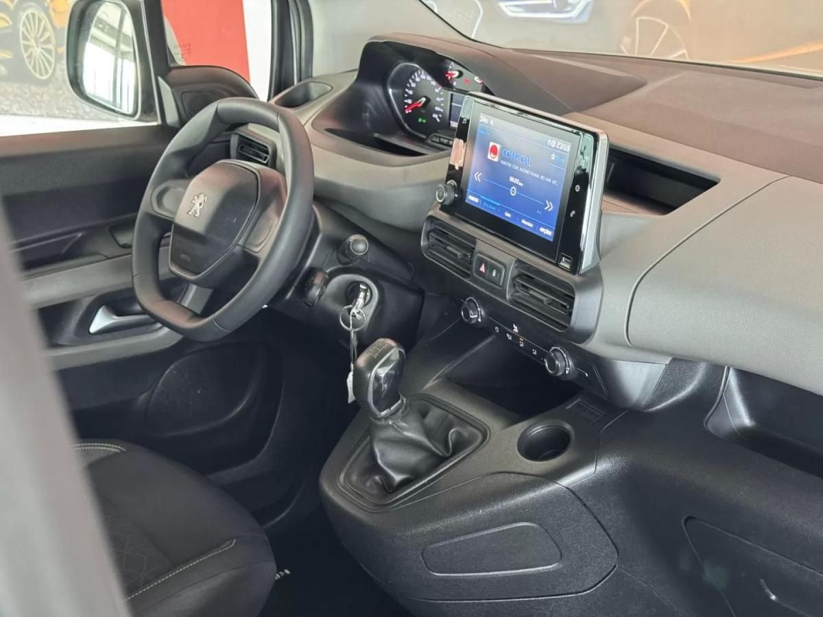 peugeot-rifter-2019-diesel-1499cc