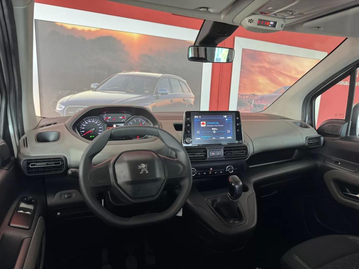 peugeot-rifter-2019-diesel-1499cc