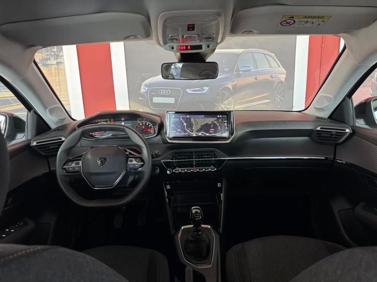 peugeot-208-2025-gasolina-1199cc