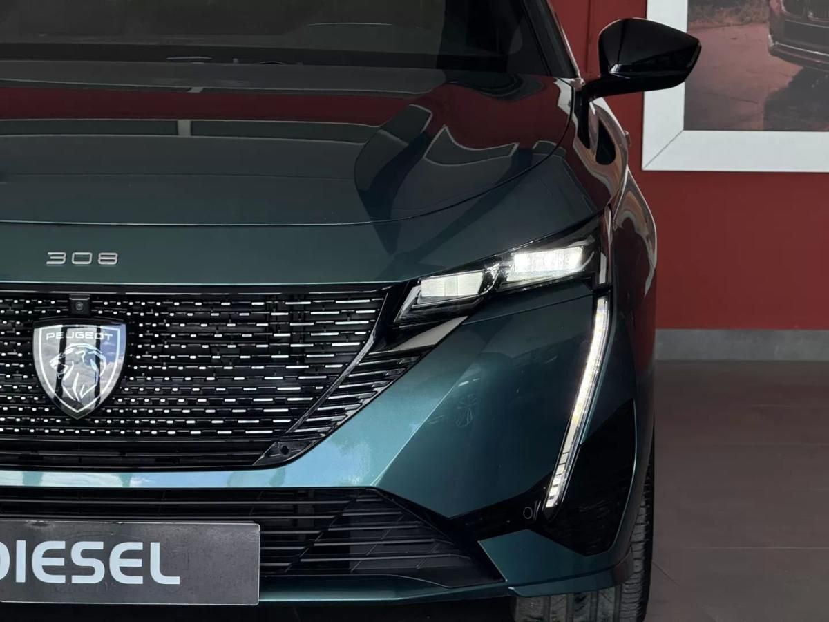 peugeot-308-sw-2022-diesel-1499cc