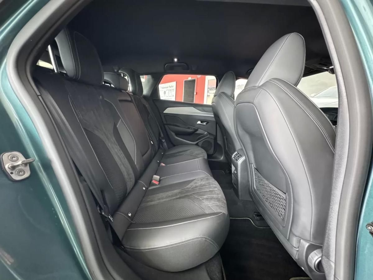peugeot-308-sw-2022-diesel-1499cc
