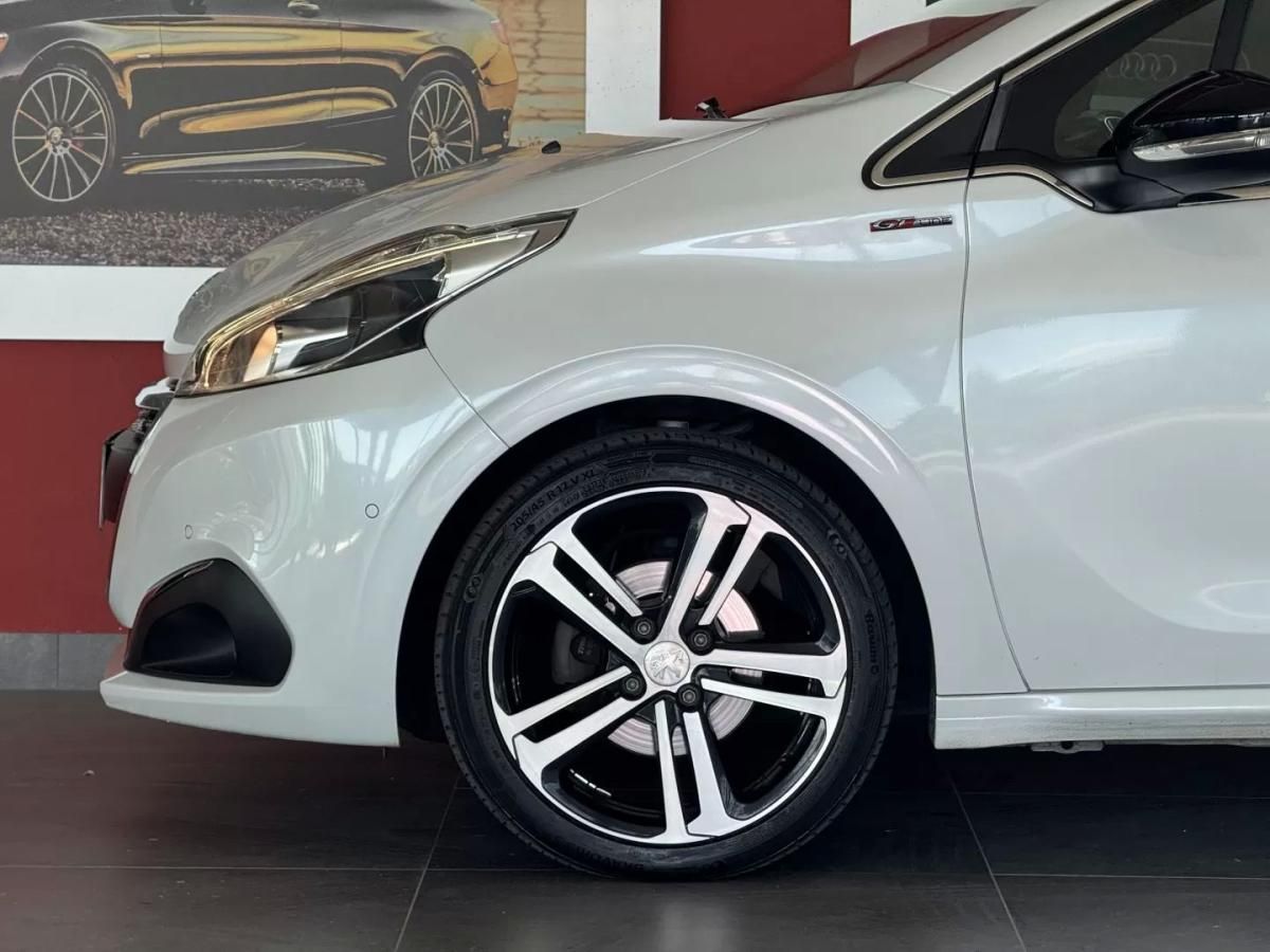 peugeot-208-2017-diesel-1560cc