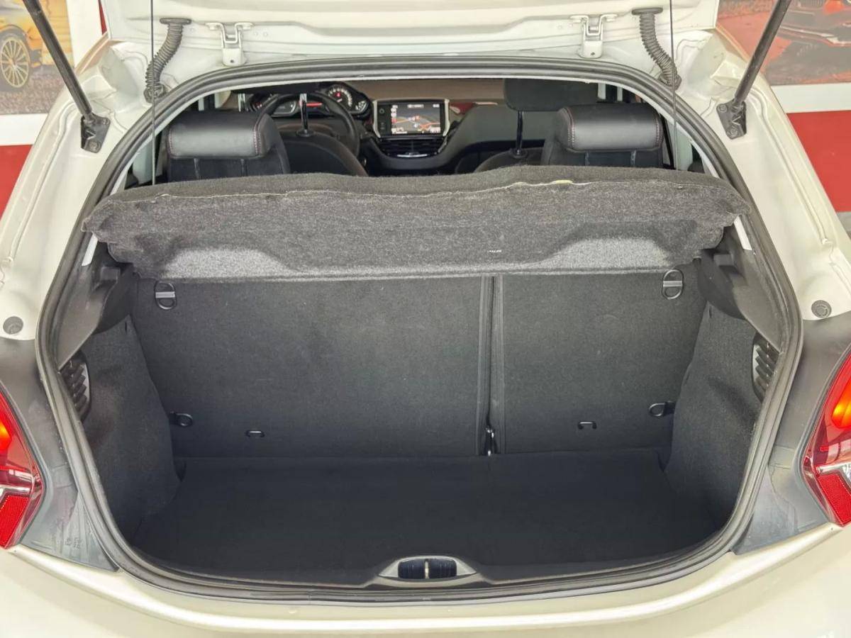 peugeot-208-2017-diesel-1560cc
