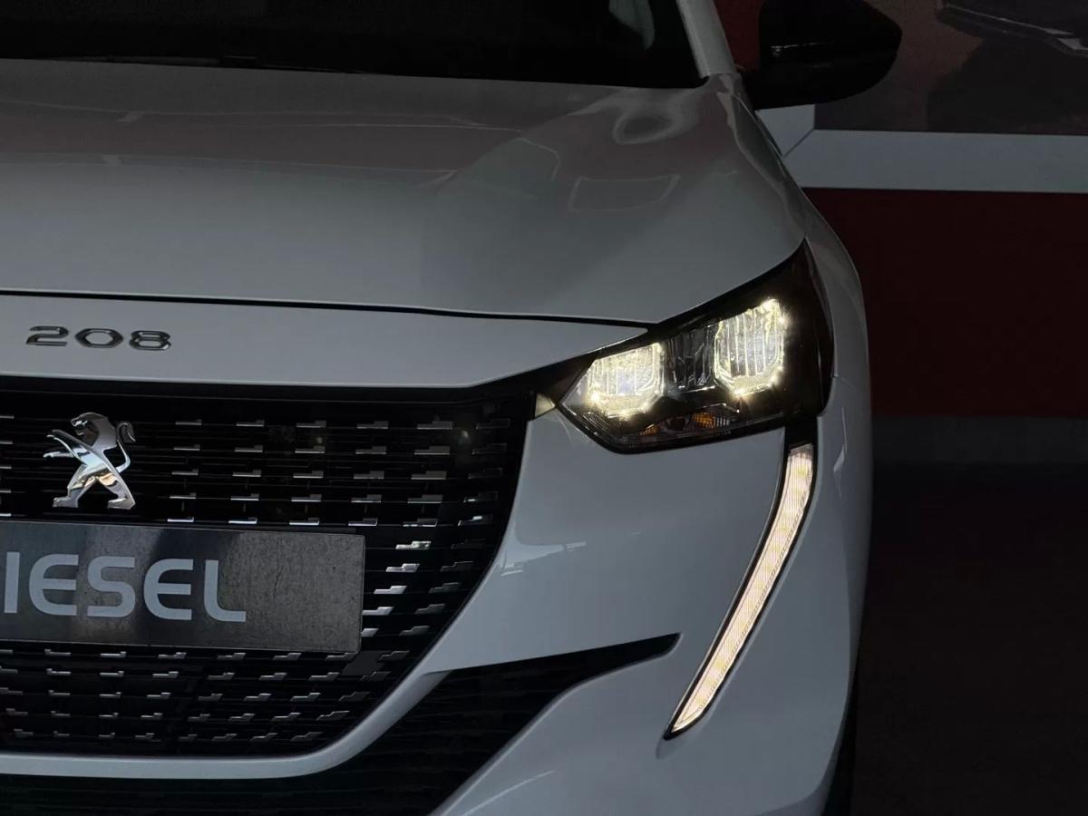 peugeot-208-2023-diesel-1499cc