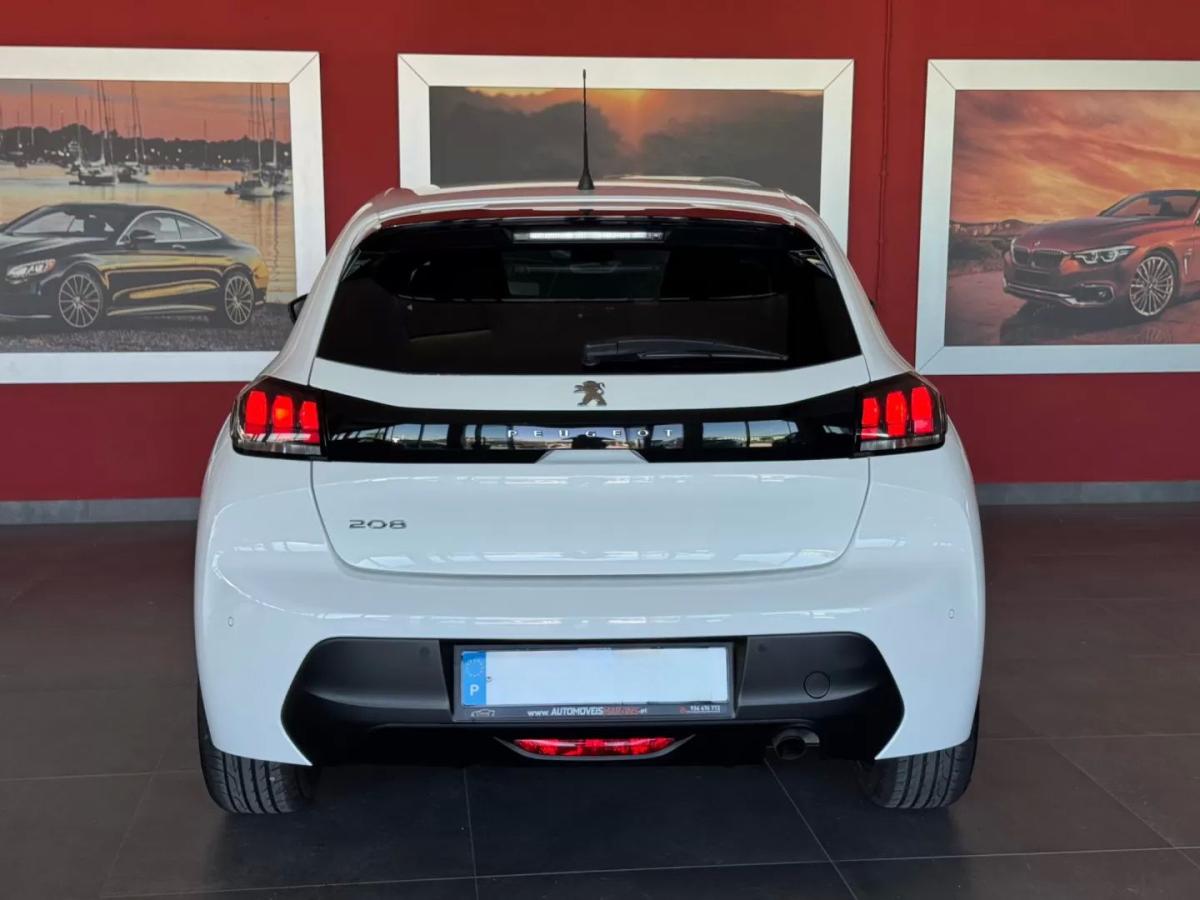 peugeot-208-2023-diesel-1499cc