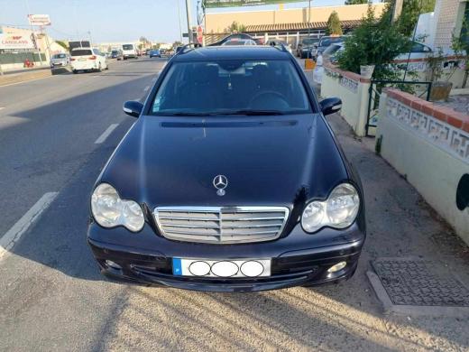 mercedes-benz-classe-c-c-200-cdi-2005-diesel-2148cc