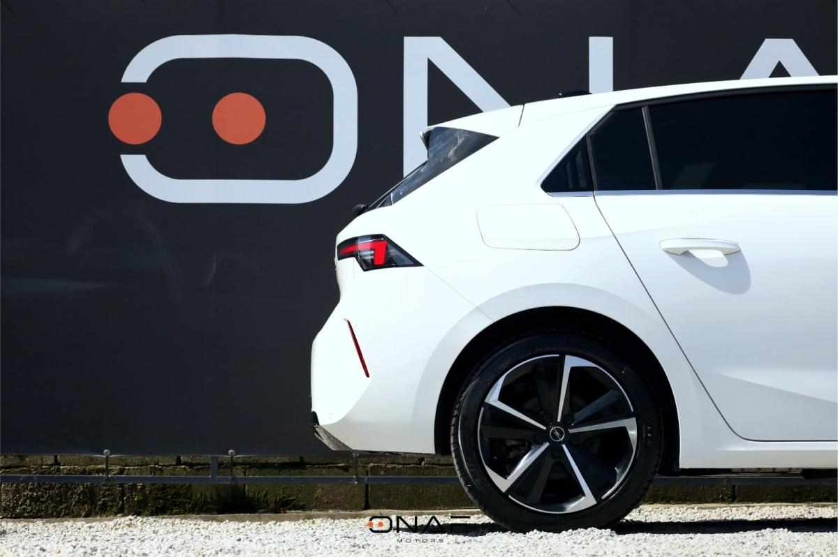 opel-astra-1-2-2023-gasolina-1199cc
