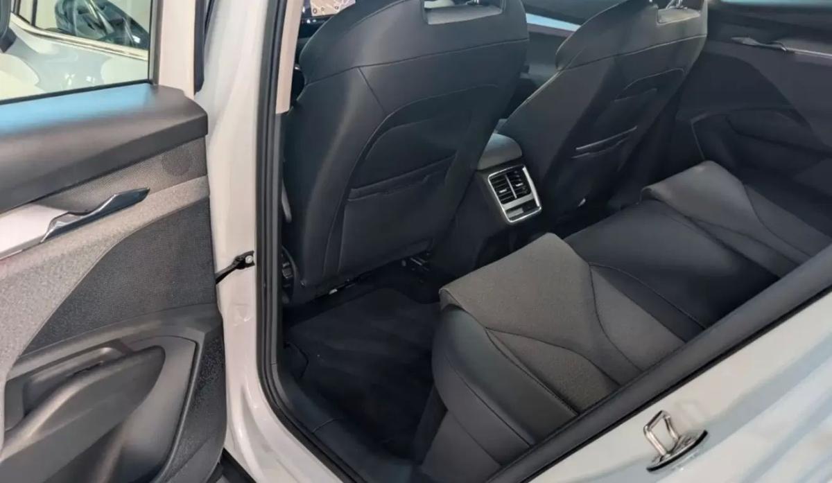 skoda-enyaq-2021-eletrico-200cc