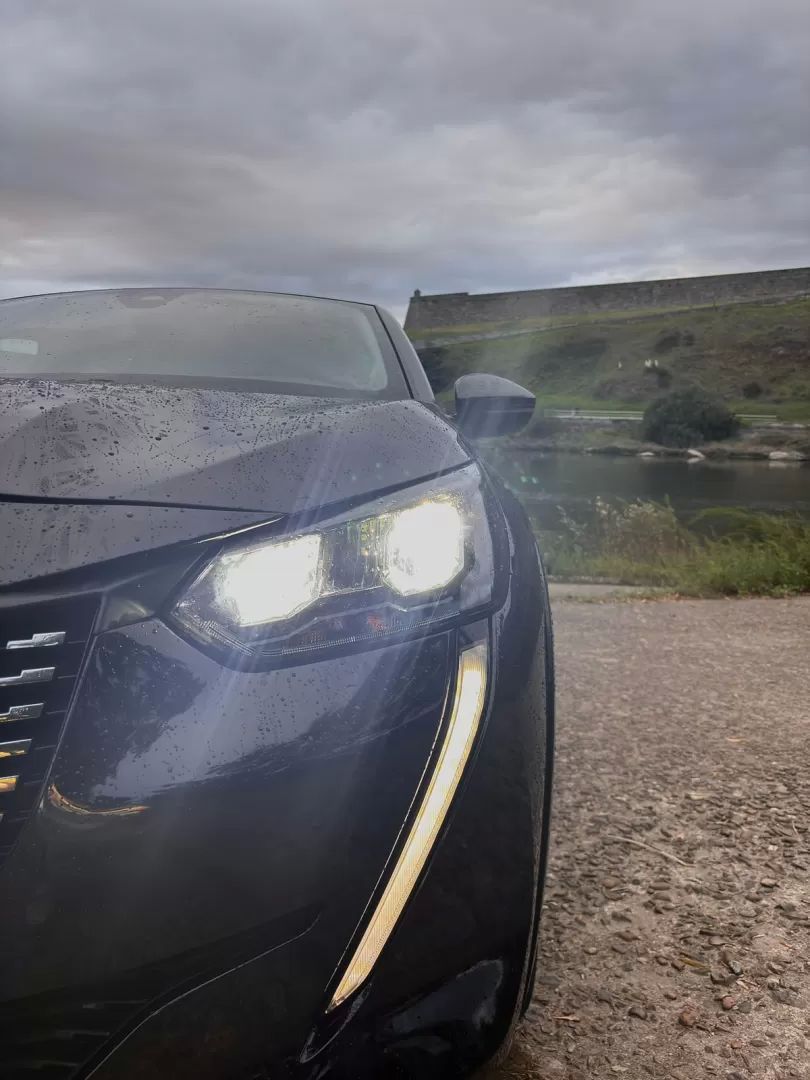 peugeot-e-208-2024-eletrico-0cc