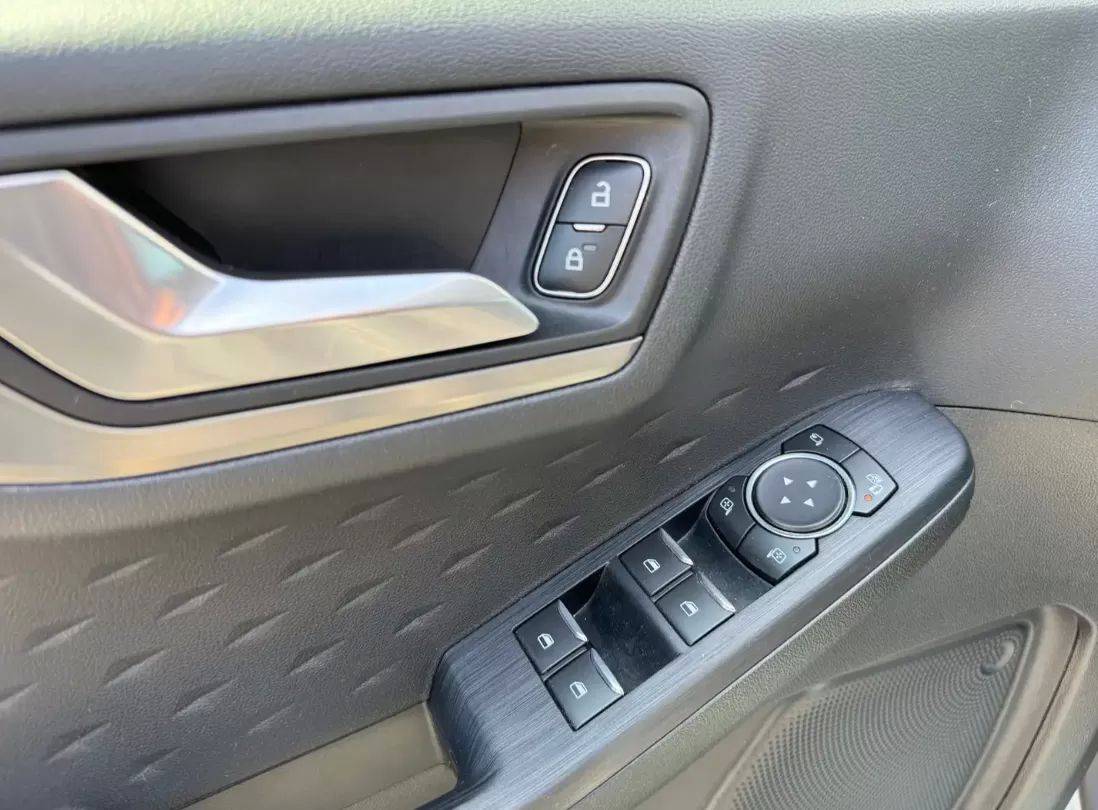 ford-kuga-2021-hibrido-2488cc