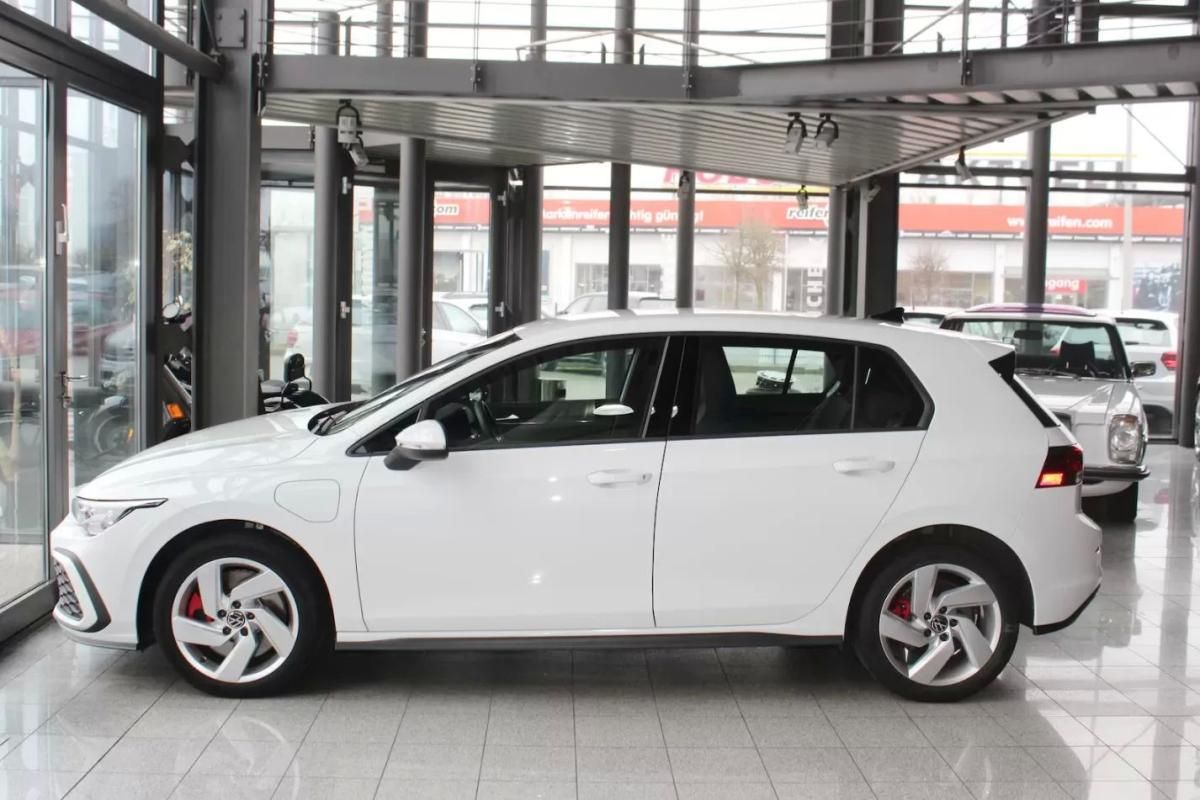 volkswagen-golf-2022-hibrido-1395cc
