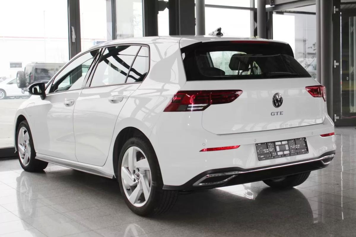 volkswagen-golf-2022-hibrido-1395cc