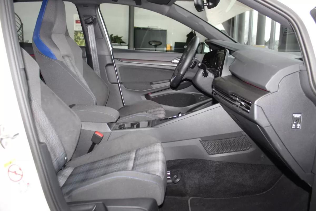 volkswagen-golf-2022-hibrido-1395cc