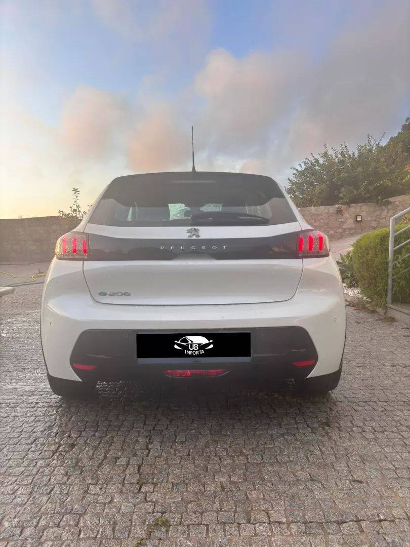 peugeot-e-208-2020-eletrico-200cc