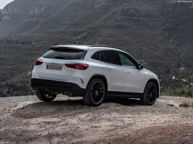 mercedes-benz-gla-2023-hibrido-1332cc