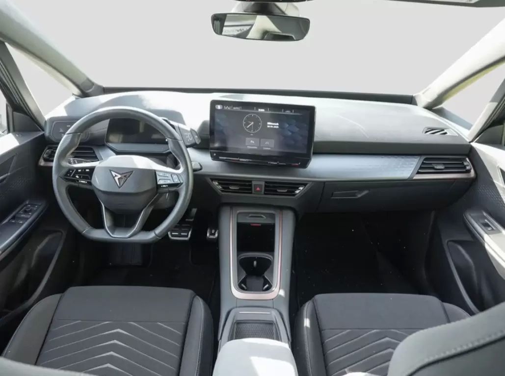cupra-born-2022-eletrico-200cc