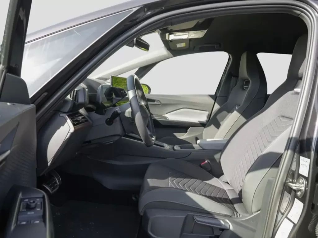 cupra-born-2022-eletrico-200cc