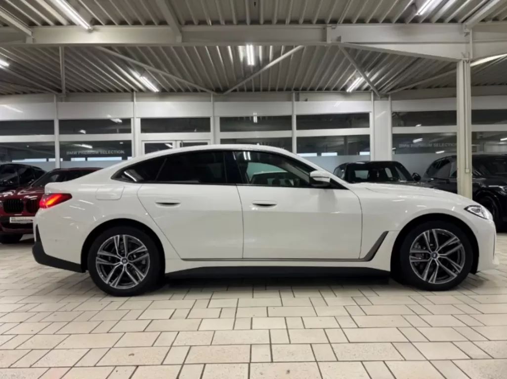 bmw-i8-2022-eletrico-200cc