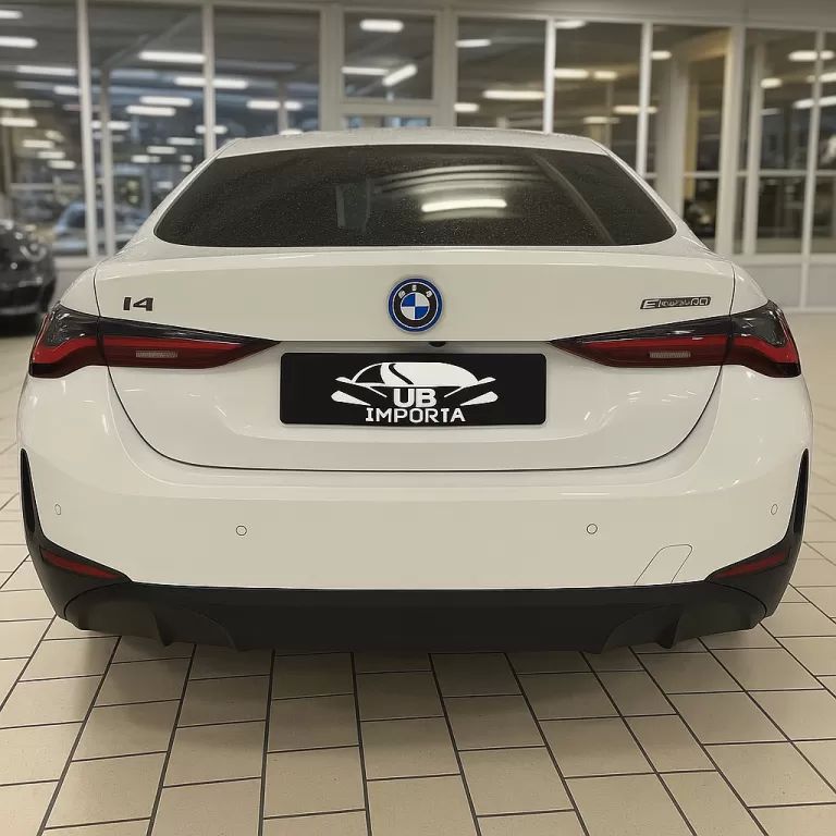 bmw-i8-2022-eletrico-200cc