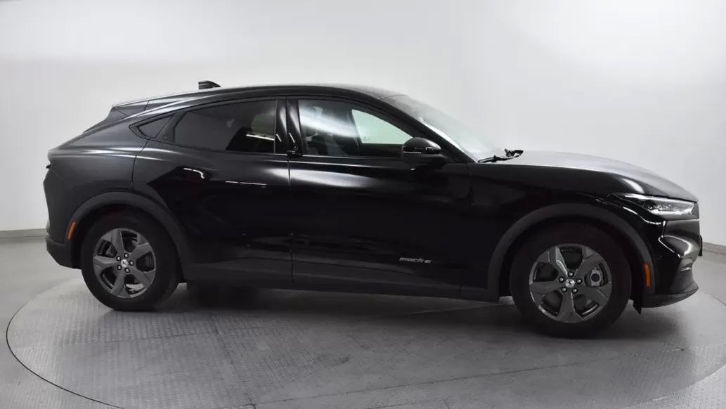 ford-mustang-mach-e-2022-eletrico-200cc
