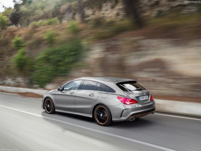 mercedes-benz-cla-2023-gasolina-1332cc