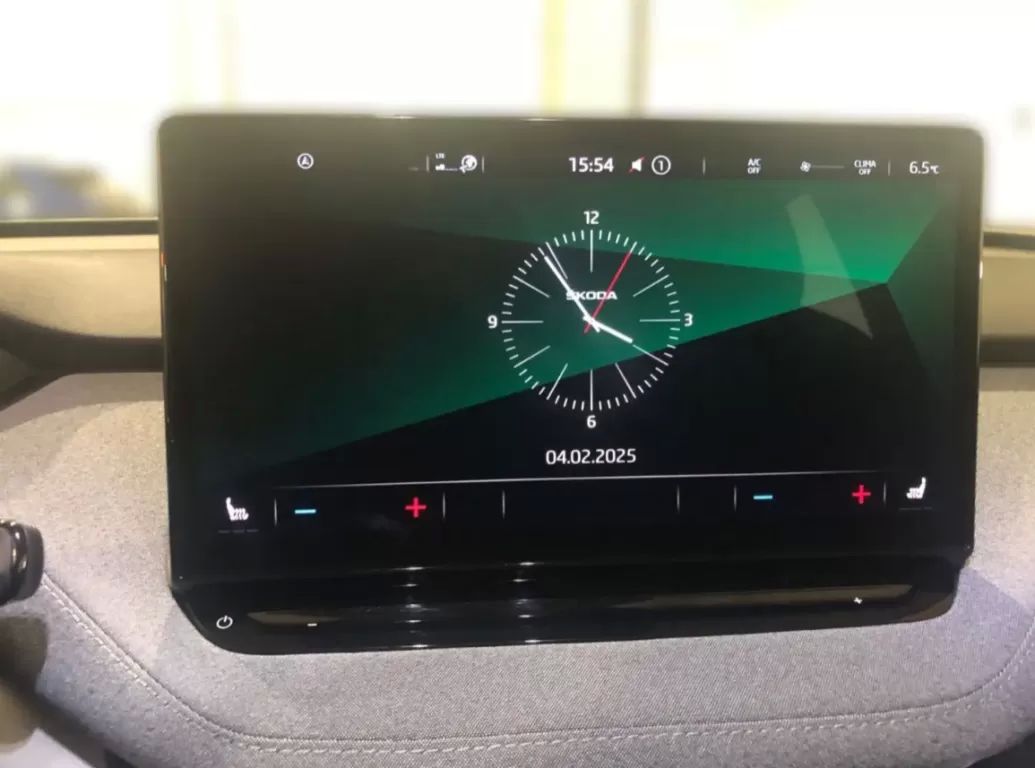 skoda-enyaq-2022-eletrico-200cc