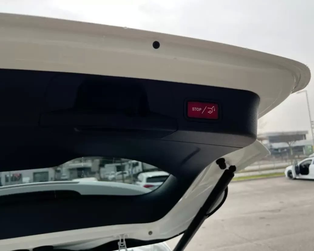 mercedes-benz-eqb-2023-eletrico-200cc