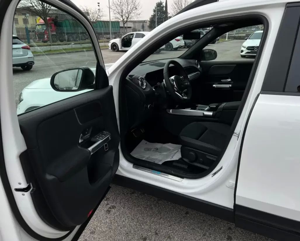 mercedes-benz-eqb-2023-eletrico-200cc