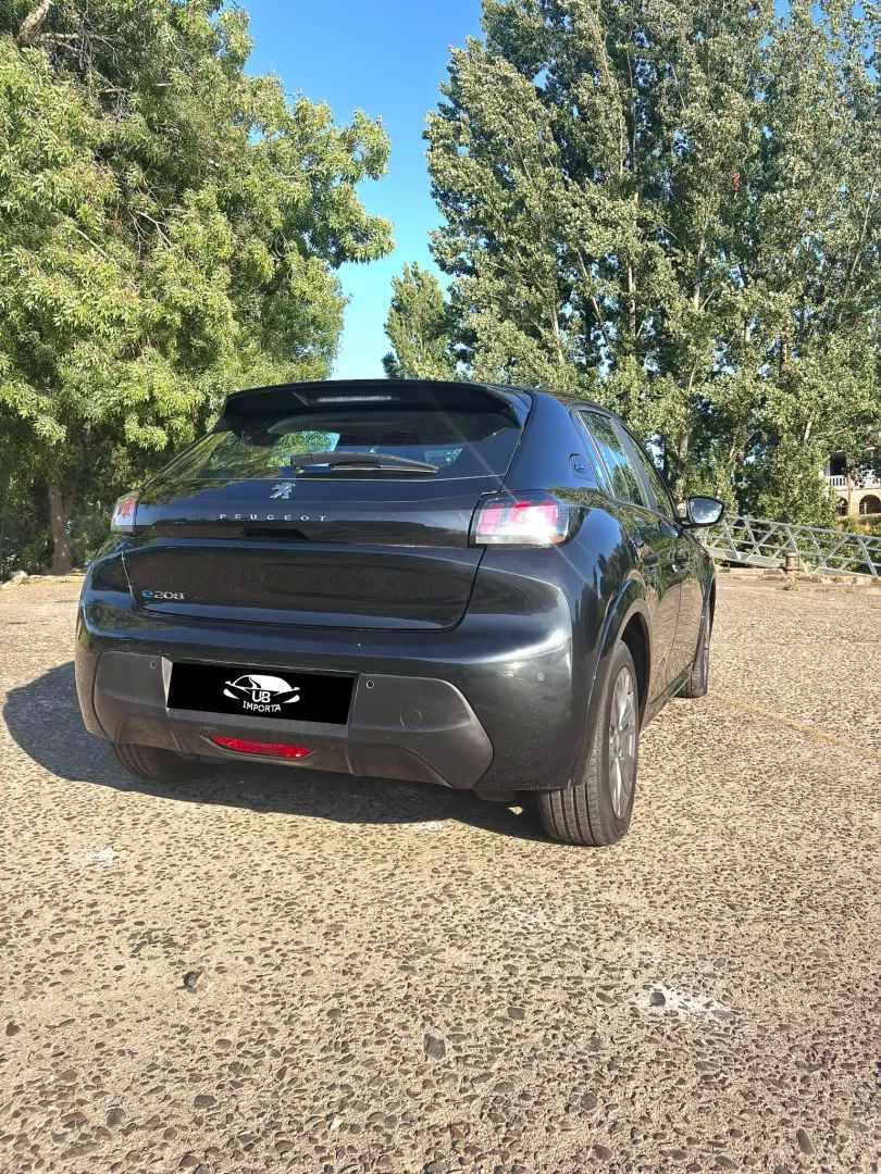 peugeot-e-208-2023-eletrico-0cc
