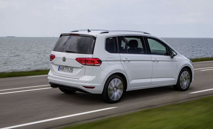 volkswagen-touran-2022-gasolina-1498cc