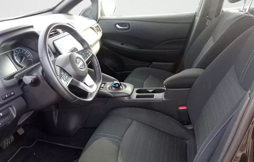 nissan-leaf-2022-eletrico-200cc