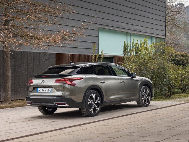 citroen-c5-2022-hibrido-1598cc