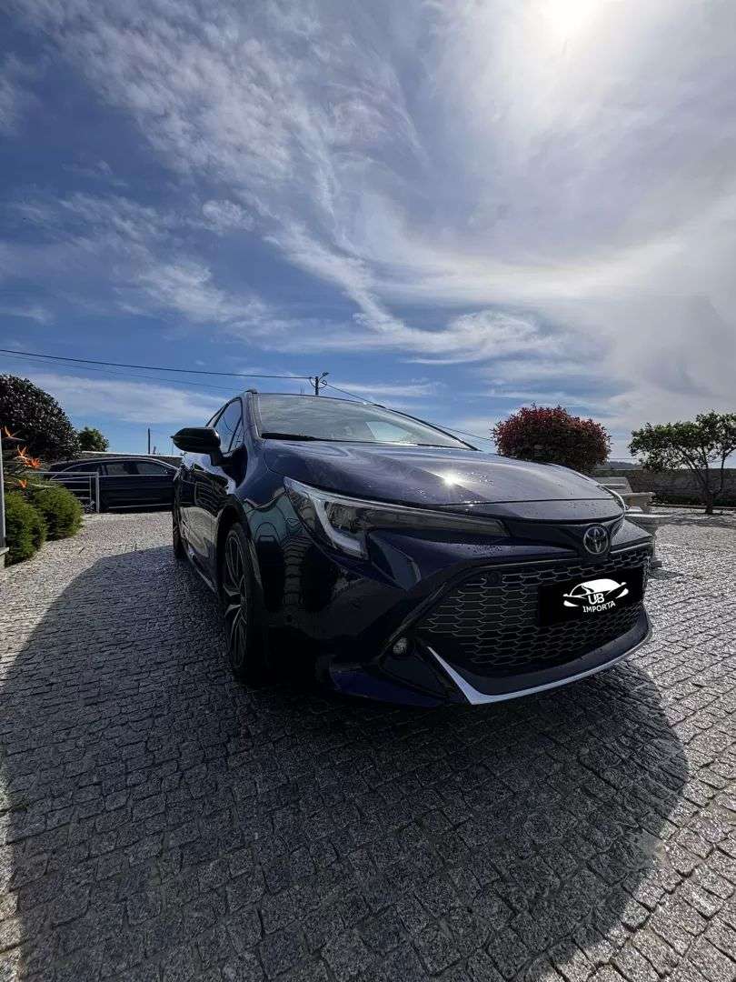 toyota-corolla-sw-2024-hibrido-a-gasolina-1798cc