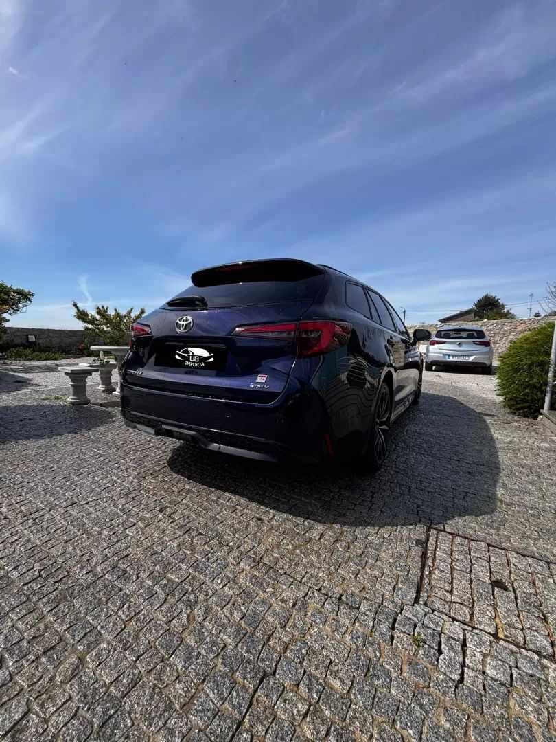 toyota-corolla-sw-2024-hibrido-a-gasolina-1798cc