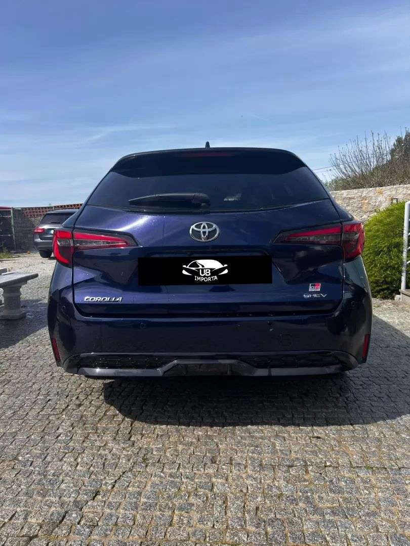 toyota-corolla-sw-2024-hibrido-a-gasolina-1798cc