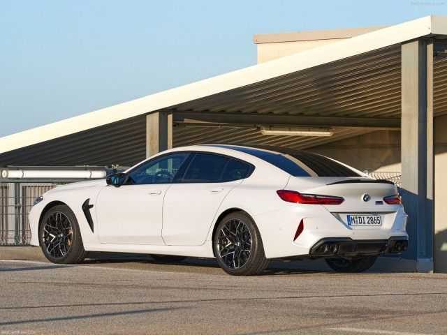 bmw-serie-8-2020-gasolina-4395cc