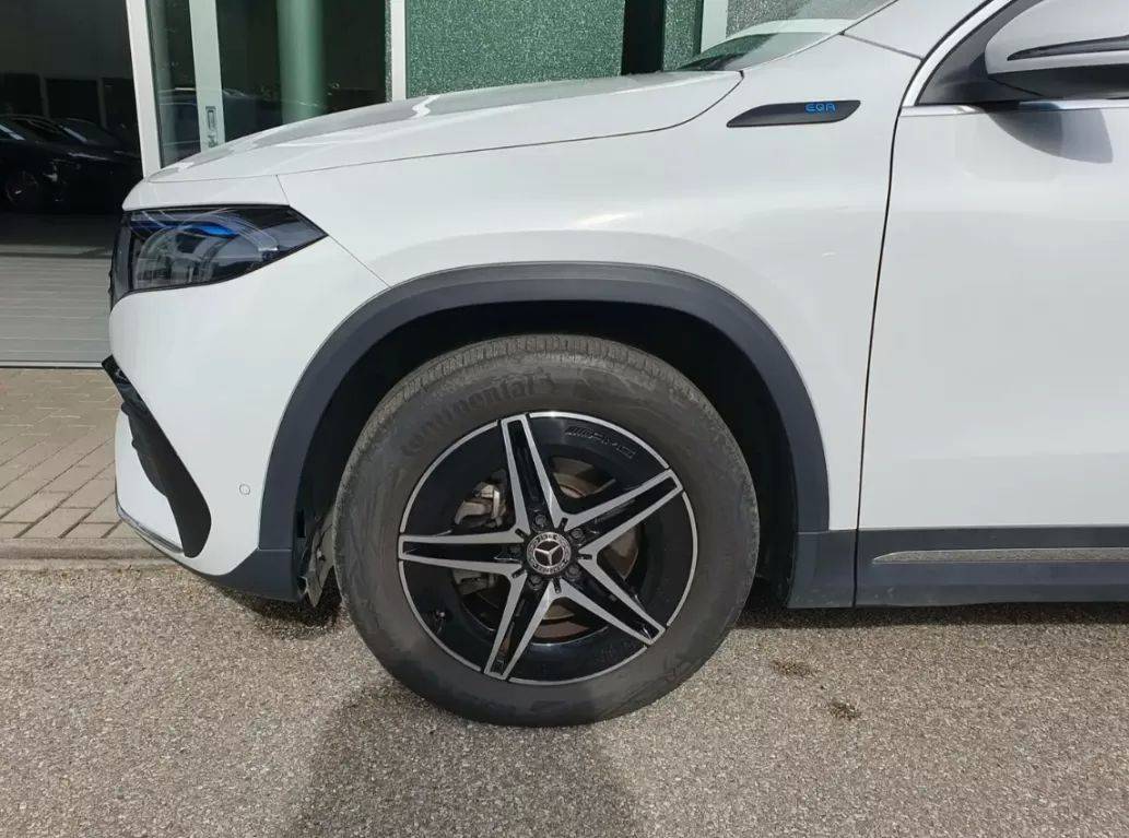 mercedes-benz-eqa-2023-eletrico-200cc