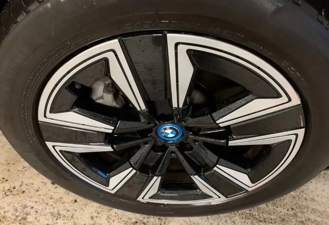 bmw-ix-2021-eletrico-200cc