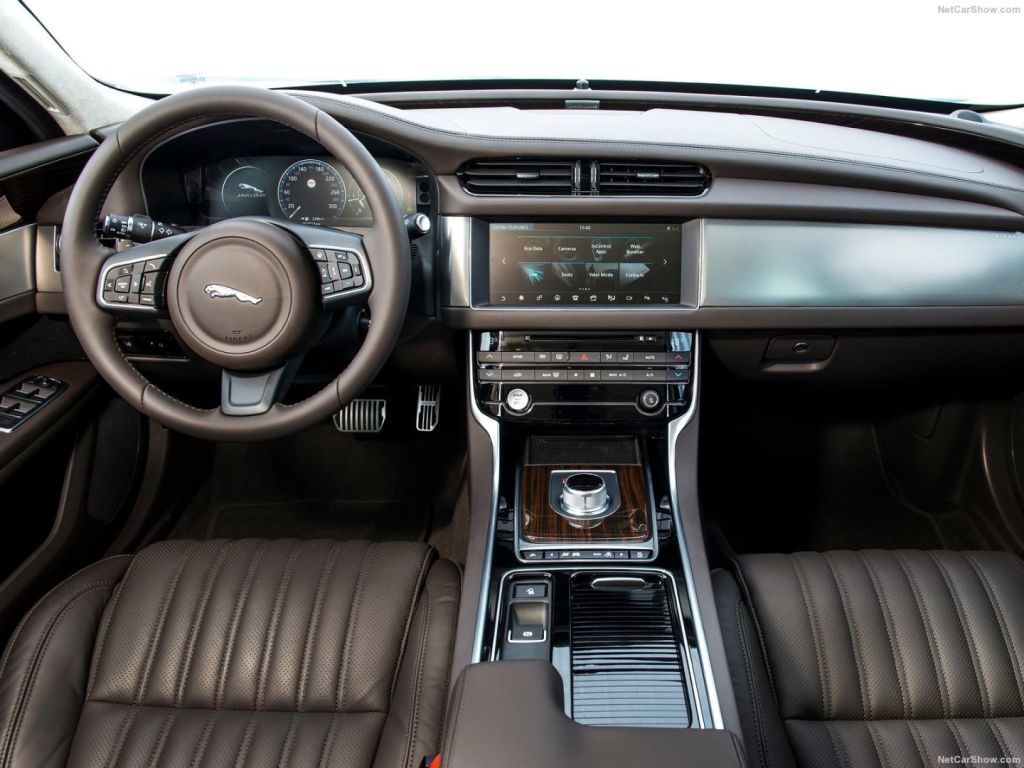 jaguar-xf-2017-diesel-1999cc