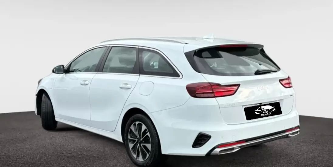 kia-ceed-sw-2022-hibrido-1580cc